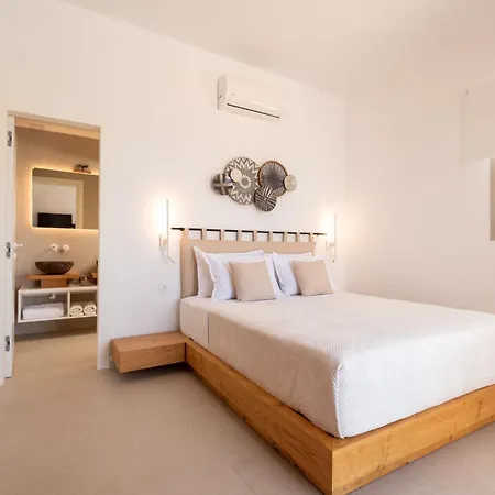 Mia Anasa - Luxury *